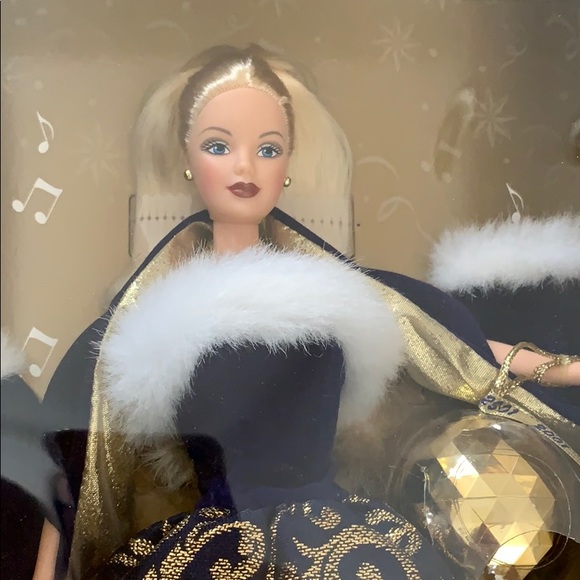 Barbie Ring in the New Year 🎀Final Price🎀 - Picture 2 of 7